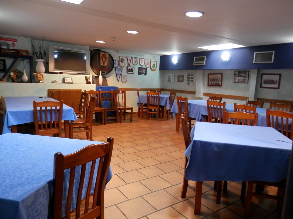 Hotel Dona Maria Gijon Exterior photo