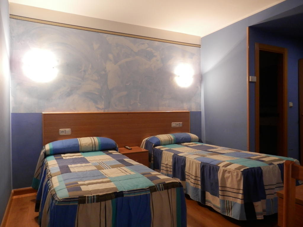 Hotel Dona Maria Gijon Exterior photo