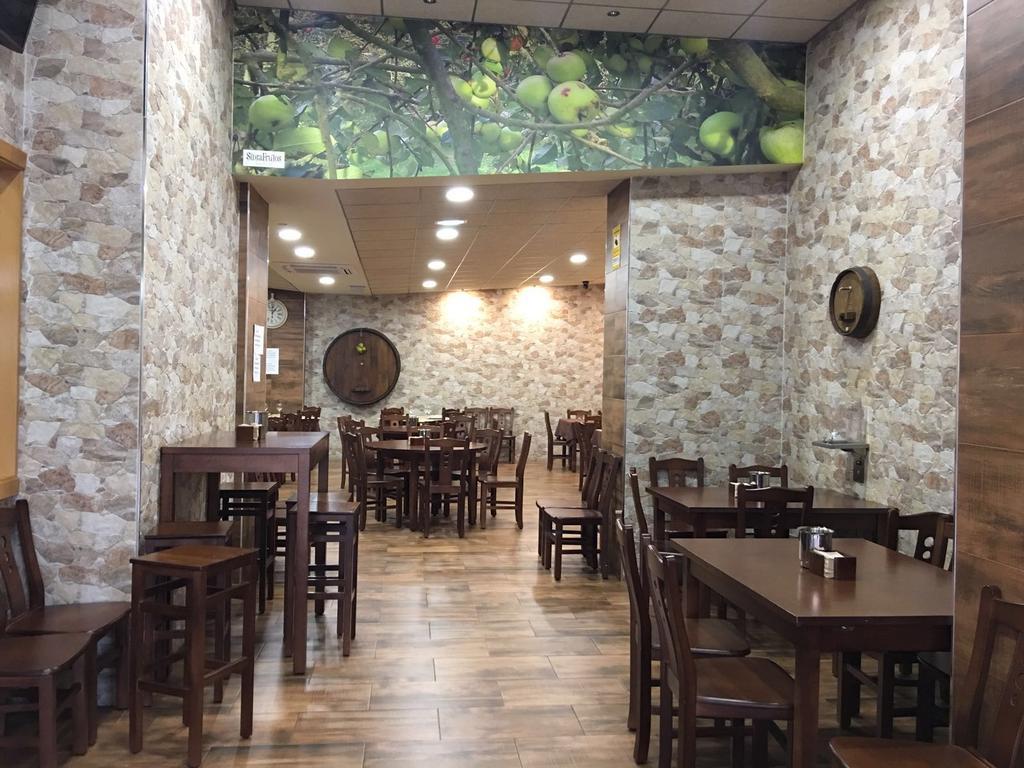 Hotel Dona Maria Gijon Exterior photo