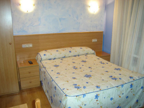Hotel Dona Maria Gijon Exterior photo